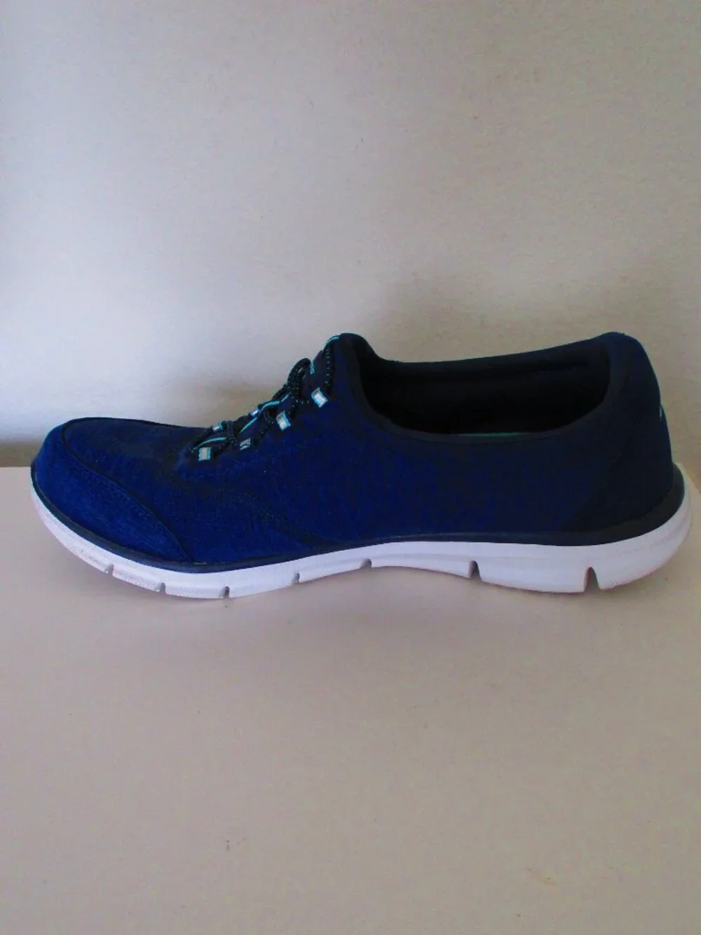 Skechers Dual Lite Memory Foam Womens Navy Textile Fashion Sneaker - Size 9 Wide
